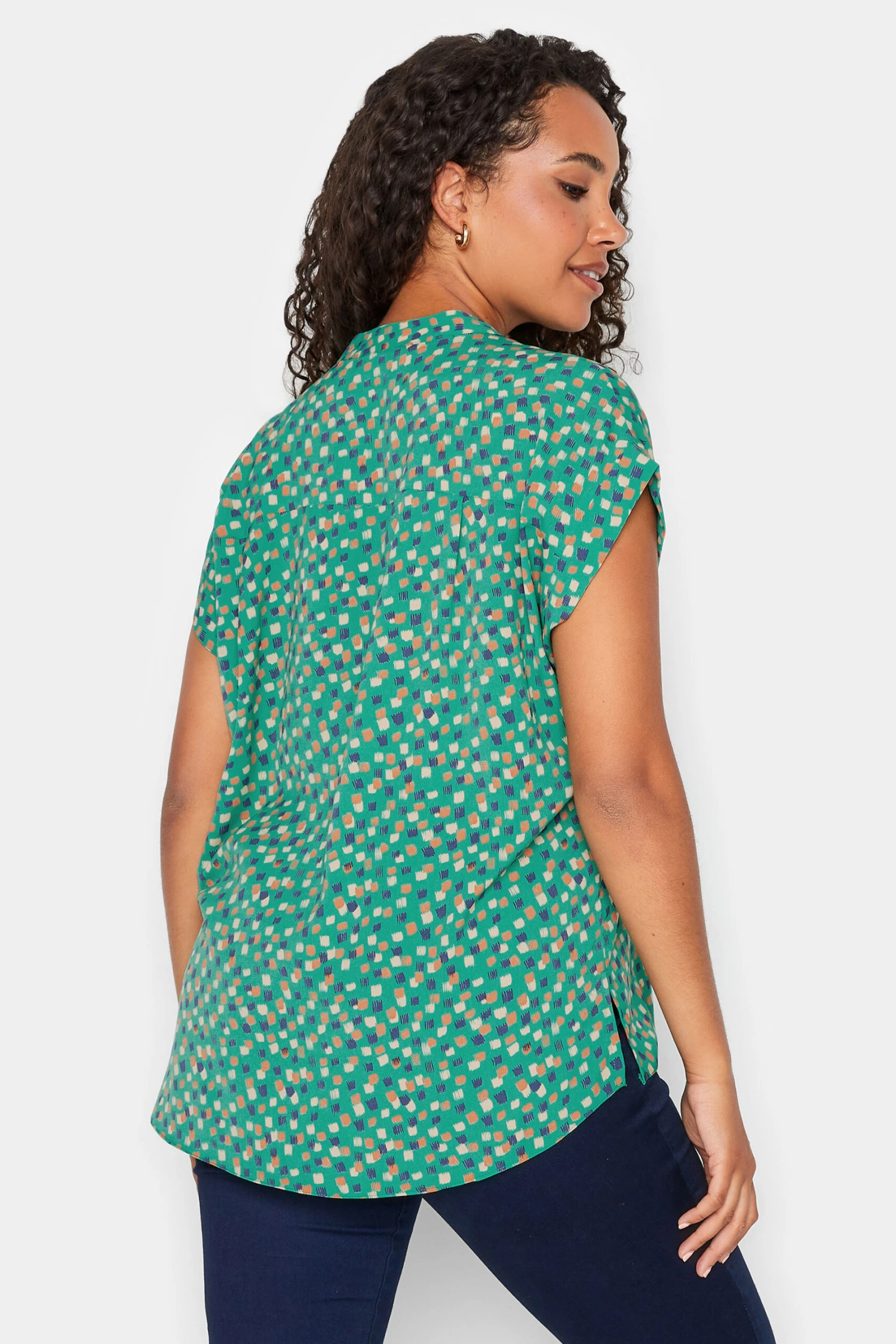M&Co Green Spot Print V-Neck Blouse 3 M&Co Green Spot Print V-Neck Blouse - Image 3
