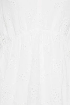 M&Co White Broderie V-Neck Blouse -M&Co Sales Store 1b832454 904e 48 550486 Z scaled