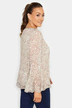 M&Co Natural Brown Skull Print Pleated Blouse 9 M&Co Natural Brown Skull Print Pleated Blouse -M&Co Sales Store 29b934ff 48bb 42 550142 C scaled