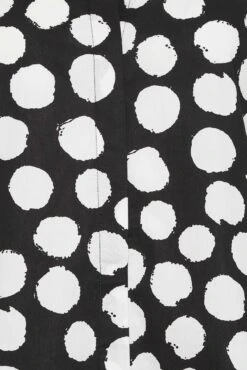 M&Co Black Polka Dot Puff Sleeve Shirt 11 M&Co Black Polka Dot Puff Sleeve Shirt -M&Co Sales Store 2eeac678 ff59 4e 550577 Z scaled