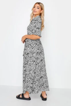 M&Co White Mixed Animal Print Shirt Dress -M&Co Sales Store 37de5184 3bb6 44 550425 C scaled