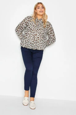 M&Co Sales Store -M&Co Sales Store 3870b3b7 86a6 4c 550674 B scaled