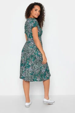 M&Co Green Animal Print Midaxi Dress 9 M&Co Green Animal Print Midaxi Dress -M&Co Sales Store 44cf82ce b8dd 42 500578 C scaled