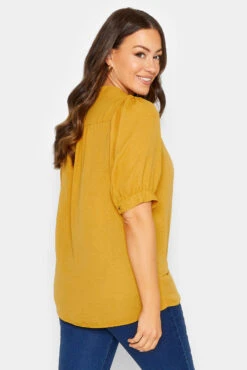 M&Co Yellow Short Sleeve Blouse 9 M&Co Yellow Short Sleeve Blouse -M&Co Sales Store 4848fa89 3500 4c 550431 C scaled