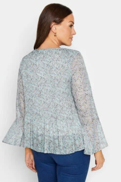 M&Co Ivory White Skull Print Pleated Blouse 9 M&Co Ivory White Skull Print Pleated Blouse -M&Co Sales Store 49f2645e 44da 48 550190 C scaled