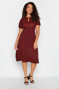 M&Co Red Animal Print Keyhole Maxi Dress 8 M&Co Red Animal Print Keyhole Maxi Dress -M&Co Sales Store 4ddce405 eb3d 43 500566 B scaled