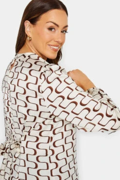 M&Co White Ivory Geometric Print High Neck Tunic Blouse 12 M&Co White Ivory Geometric Print High Neck Tunic Blouse -M&Co Sales Store 5cda0aa6 7816 4b 550024 E scaled