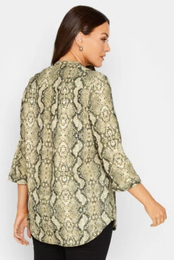 M&Co Brown Snake Print Half Placket Shirt 9 M&Co Brown Snake Print Half Placket Shirt -M&Co Sales Store 5e4d9c50 9cc8 4c 550139 C scaled