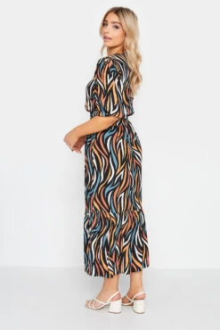 M&Co Black Abstract Print Maxi Dress 9 M&Co Black Abstract Print Maxi Dress -M&Co Sales Store 6e707c7d 7f57 42 550002 C scaled
