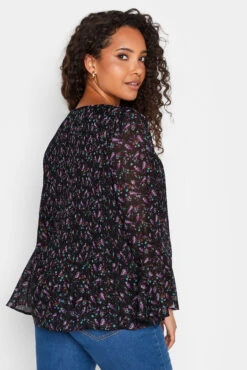 M&Co Bird Print Pleated Blouse 9 M&Co Bird Print Pleated Blouse -M&Co Sales Store 80d42eec 6a85 4c 550189 C scaled