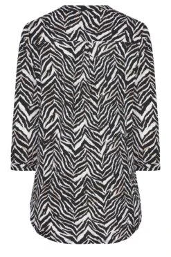 M&Co Black & Brown Animal Print Half Placket Jersey Shirt 13 M&Co Black & Brown Animal Print Half Placket Jersey Shirt -M&Co Sales Store 91407240 a8c1 44 550203 Y scaled