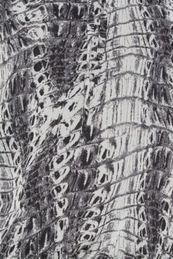 M&Co White Abstract Print Tie Neck Blouse 11 M&Co White Abstract Print Tie Neck Blouse -M&Co Sales Store a3e8a143 e78e 4c 550676 Z scaled