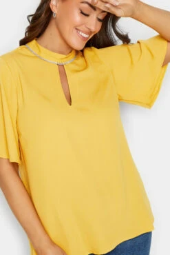 M&Co Yellow Embellished Neck Keyhole Blouse 10 M&Co Yellow Embellished Neck Keyhole Blouse -M&Co Sales Store a905fc40 6037 4d 550306 D scaled