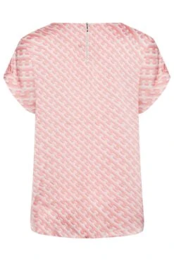 M&Co Pink Geometric Print Blouse -M&Co Sales Store b8b98eaf 5672 40 550565 Y scaled