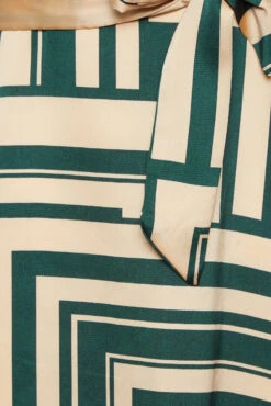 M&Co Green Geometric Print High Neck Tunic Blouse 13 M&Co Green Geometric Print High Neck Tunic Blouse -M&Co Sales Store d47909b6 d606 49 550023 Z scaled