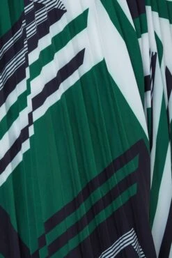 M&Co Green Geometric Print Pleated Midi Skirt -M&Co Sales Store e090942b da8d 44 550235 Z scaled