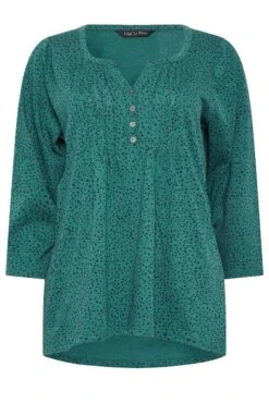 M&Co Green Spot Print Cotton Henley Top 12 M&Co Green Spot Print Cotton Henley Top -M&Co Sales Store e7e4fbf6 8631 44 500219 X scaled
