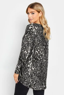 M&Co Grey Animal Print Jumper 11 M&Co Grey Animal Print Jumper -M&Co Sales Store ec79e215 e2ce 45 500319 D scaled